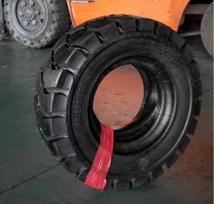 Friendway Forklift Pneumatic Tyres