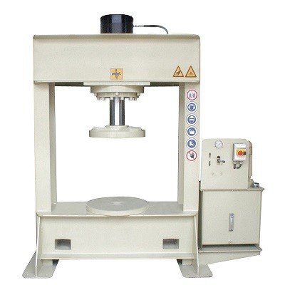 Trustable Tyre Pressing Machine